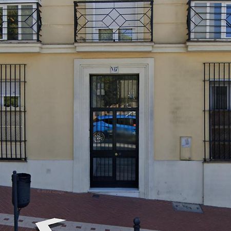 Sherryflat Alcazar - Parking Jerez de la Frontera Luaran gambar